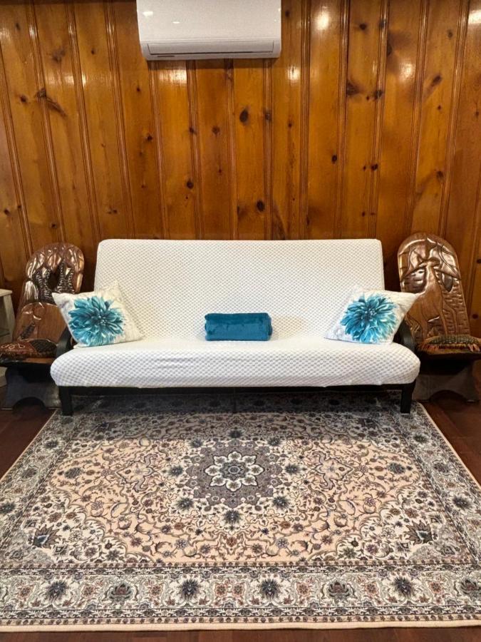 Cozy Spacious Work Friendly Lotus With Garden View High Speed Free Wi Fi And Parking Adjacent To Downtown Монреаль Екстер'єр фото